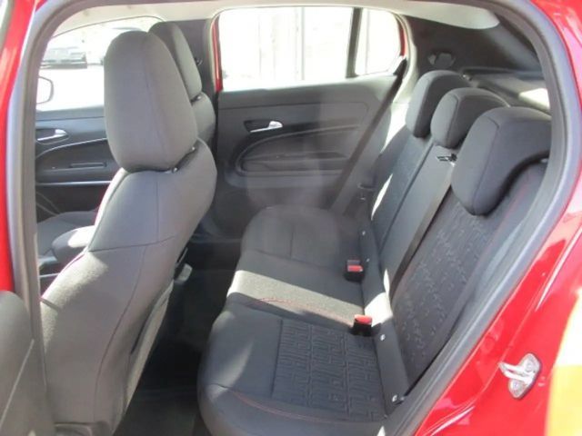 Fiat 600e Elektro (RED) 54 kWh