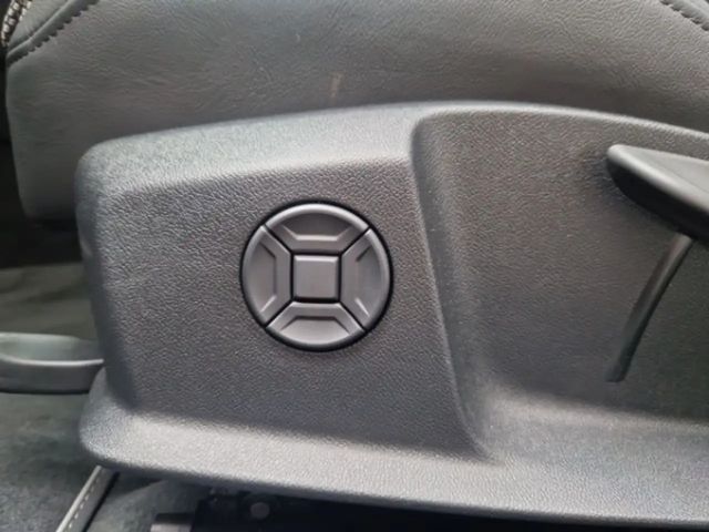 Audi A6 40 TDI Avant Quattro S-Line