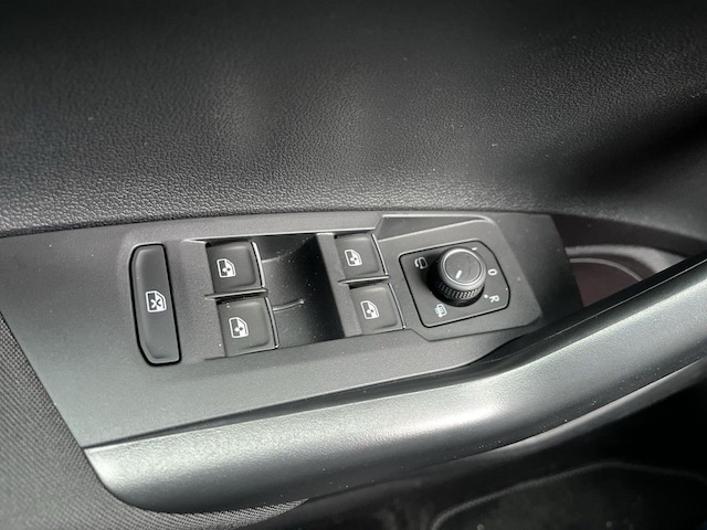 Volkswagen Polo Polo R-Line 1,0 l TSI 5-Gang Navi, Kamera