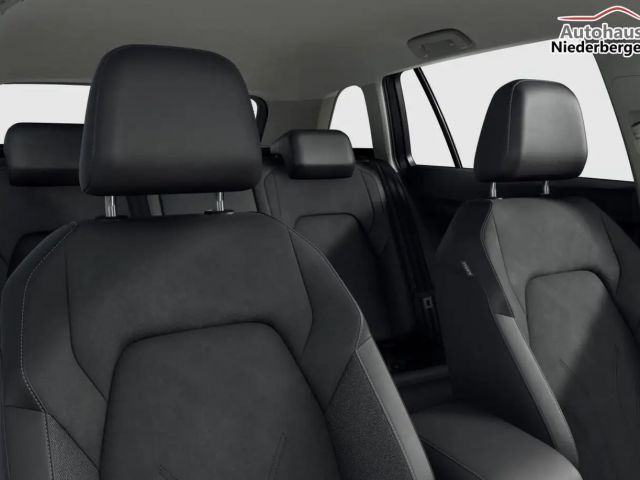 Volkswagen Golf 2.0 TDI DSG Style Variant