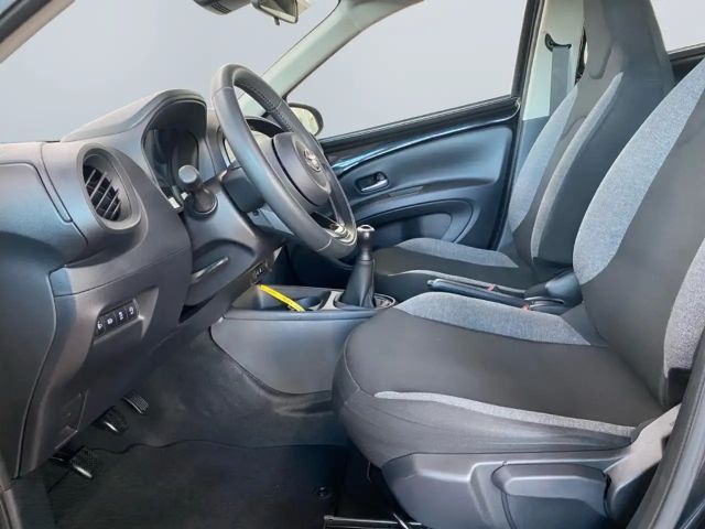 Toyota Aygo X Hatchback Play X-play