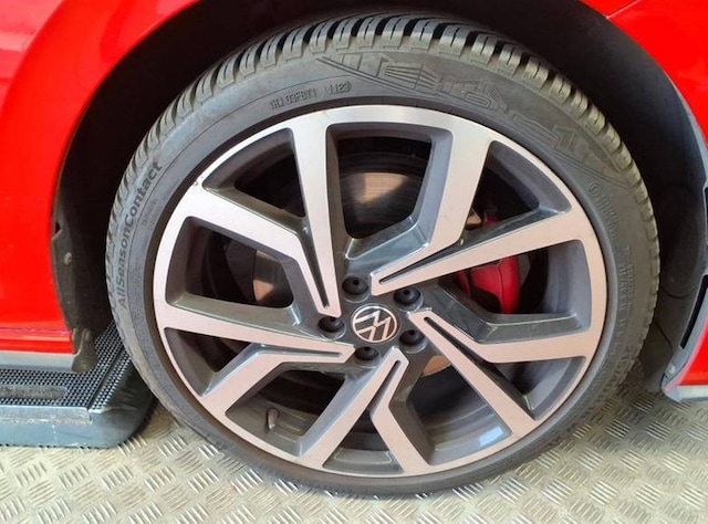 Volkswagen Polo 2.0 TSI DSG GTI