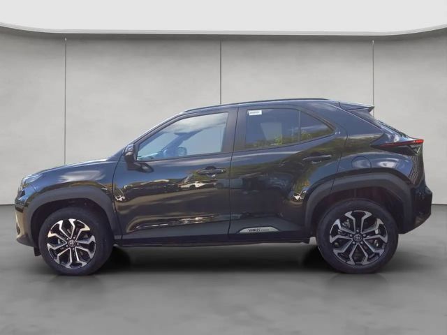 Toyota Yaris Cross Teamplayer,Safety-Paket,Winter-Paket