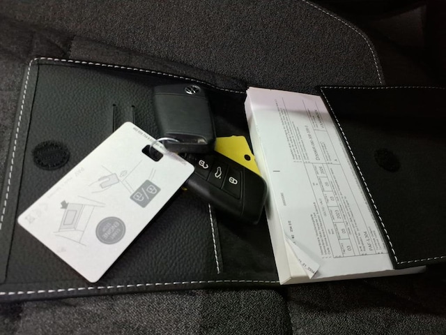 Volkswagen Passat 2.0 TDI Business DSG Variant