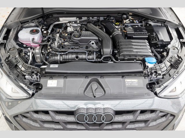 Audi A3 30 TFSI S-Line Sportback