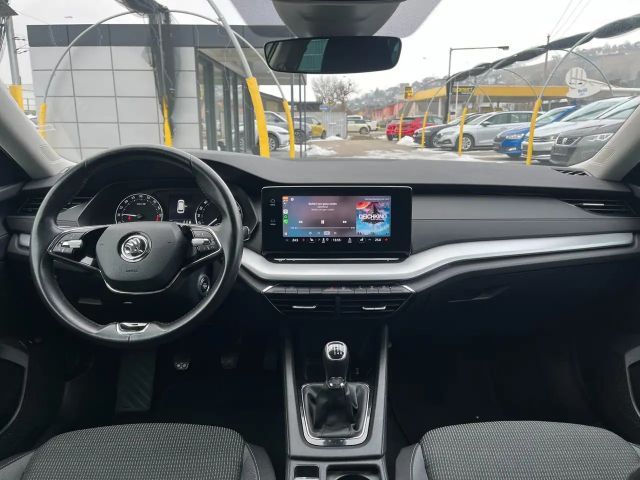 Skoda Octavia Business Combi