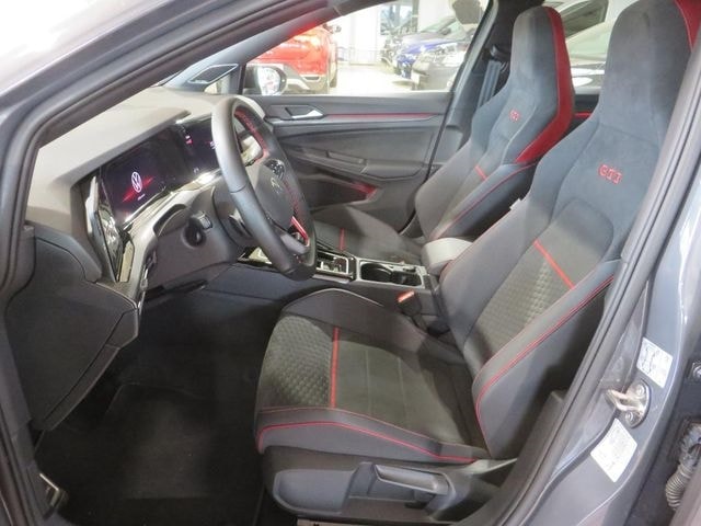 Volkswagen Golf 2.0 TSI DSG Golf VIII
