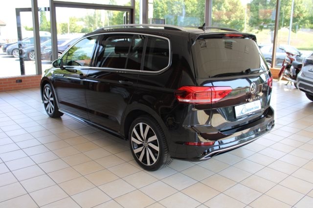 Volkswagen Touran 1.5 TSI DSG R-Line