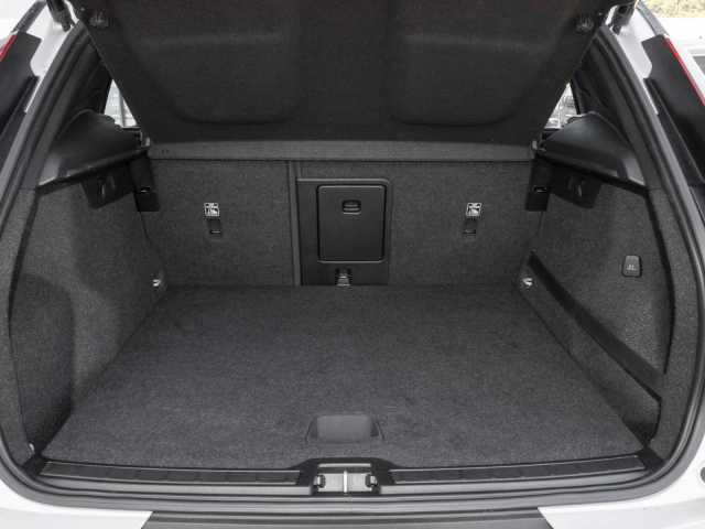 Volvo XC40 R-Design Recharge