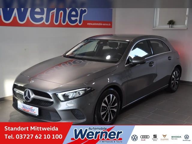 Mercedes-Benz A 200 A 200 d Progressive