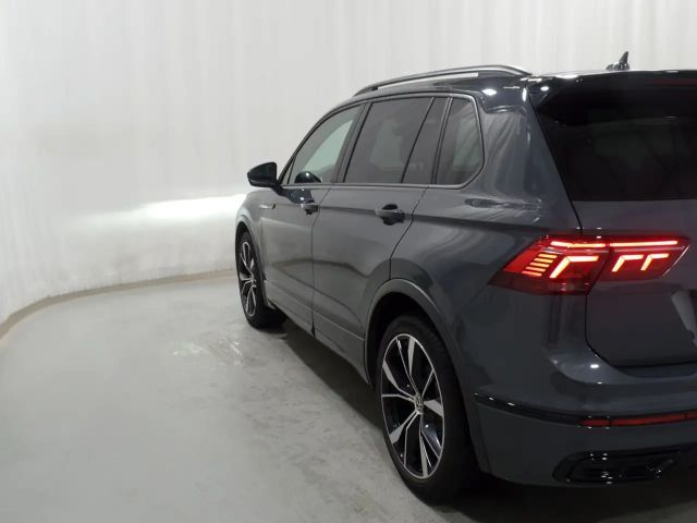 Volkswagen Tiguan 1.5 TSI IQ.Drive R-Line