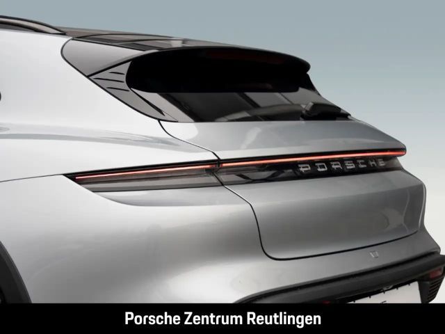 Porsche Taycan 4 Cross Turismo