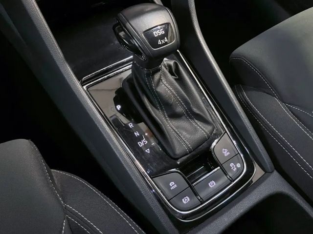 Skoda Karoq 2.0 TSI 4x4 Sportline