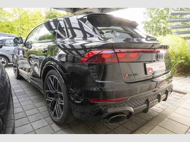 Audi RS Q8 Quattro