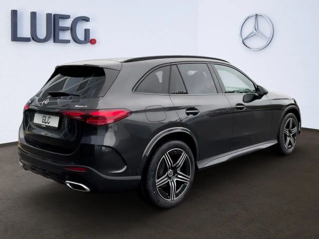 Mercedes-Benz GLC 220 4MATIC AMG Line GLC 220 d