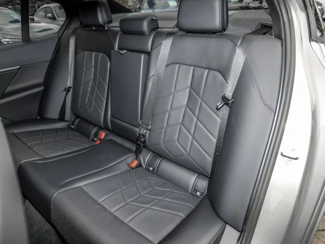 BMW 520 520i M-Sport Sedan