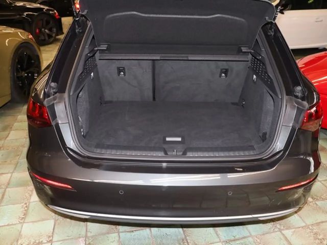 Audi A3 35 TFSI S-Line Sedan Sportback