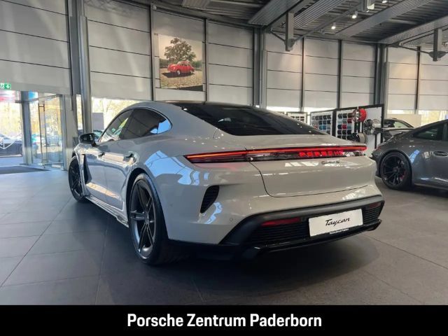 Porsche Taycan S Turbo