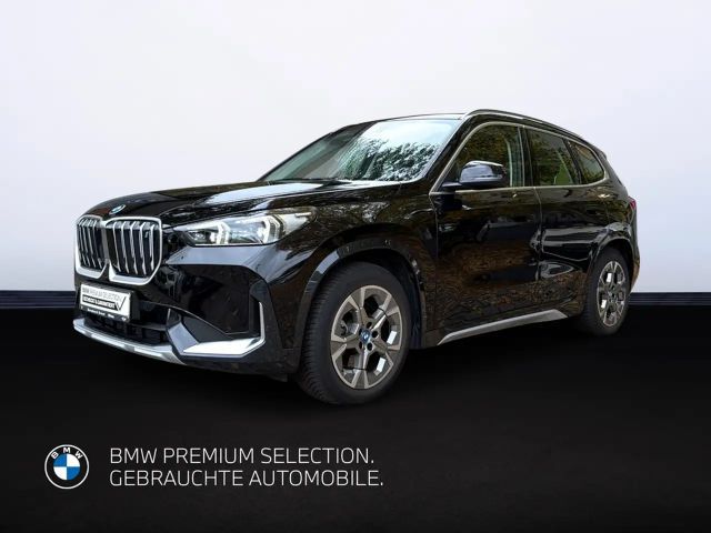 BMW iX1 xDrive30