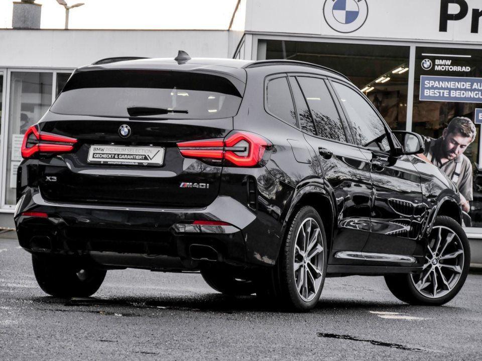 BMW X3 M40i