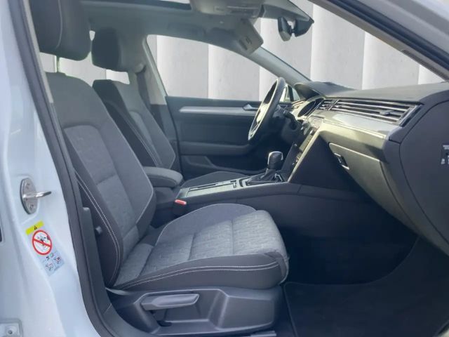 Volkswagen Passat DSG R-Line Variant