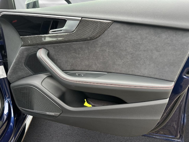 Audi RS4 Avant Quattro