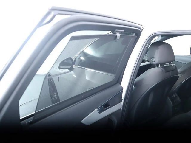 Audi A4 30 TDI Avant S-Line