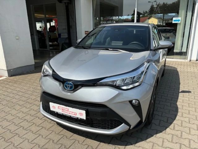 Toyota C-HR Hybride Team D