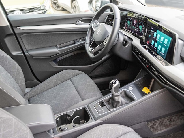 Volkswagen Golf 1.5 TSI Golf VIII Pro