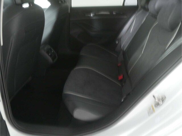 Volkswagen Passat 2.0 TDI Business