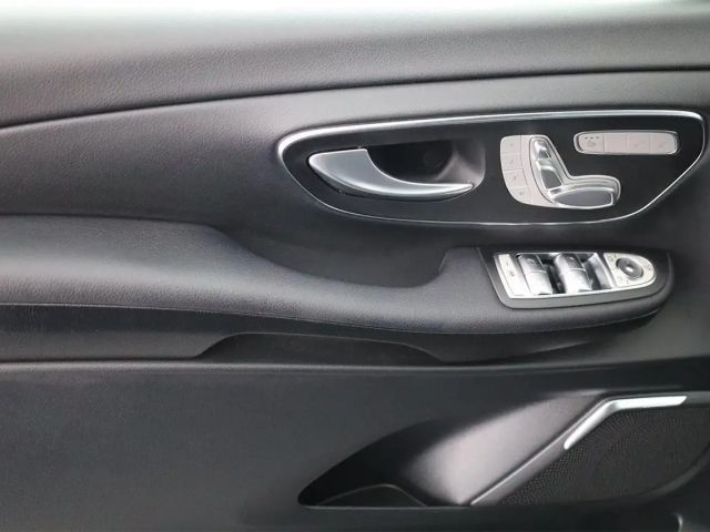 Mercedes-Benz V 300 V 300 d