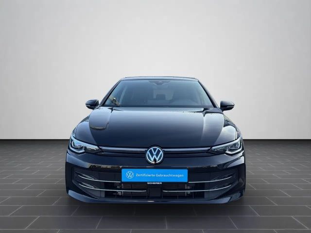 Volkswagen Golf 1.5 eTSI DSG Golf VIII