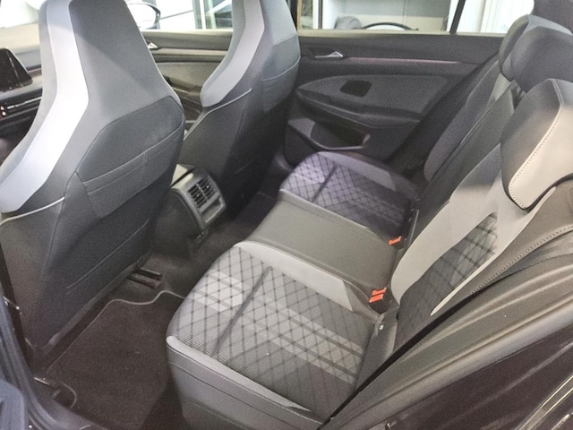 Volkswagen Golf 1.5 TSI Golf VIII