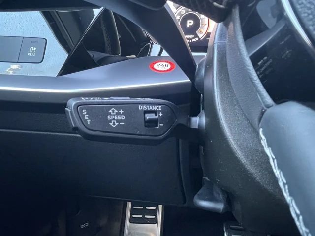 Audi A3 30 TFSI Sedan