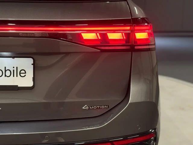 Volkswagen Passat 4Motion R-Line Variant