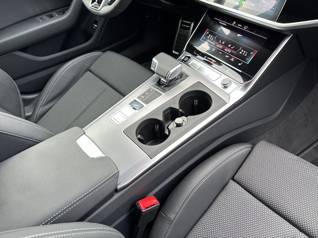 Audi A6 40 TDI Avant S-Line S-Tronic