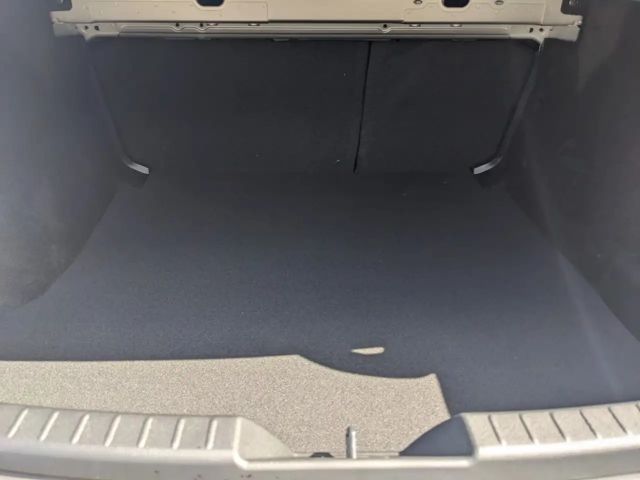 Mazda 3 2.5L Exclusive-line