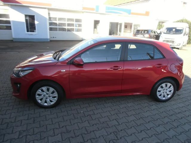 Kia Rio GDi