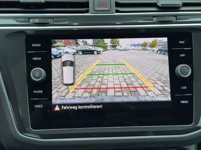 Volkswagen Tiguan 2.0 TDI DSG Life Sport