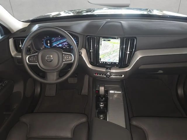 Volvo XC60 AWD Core
