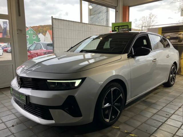 Opel Astra 1.2 Turbo Sports Tourer