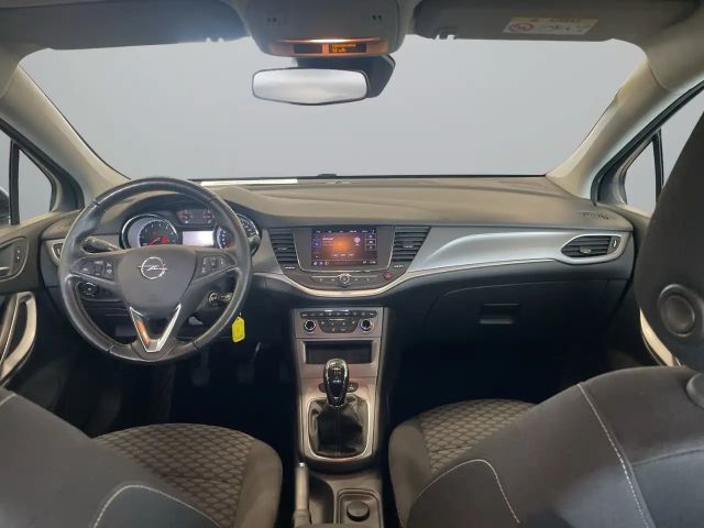 Opel Astra 1.2 Turbo Edition Turbo