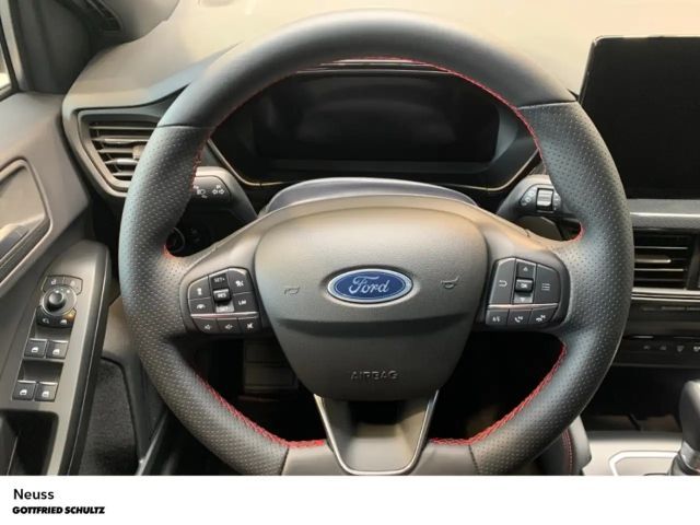 Ford Focus ST Line Wagon