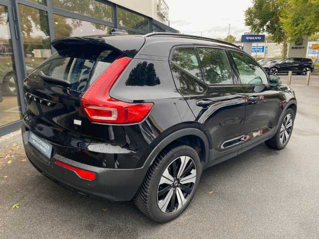 Volvo XC40 Core Recharge