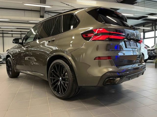 BMW X5 M-Sport M60i xDrive