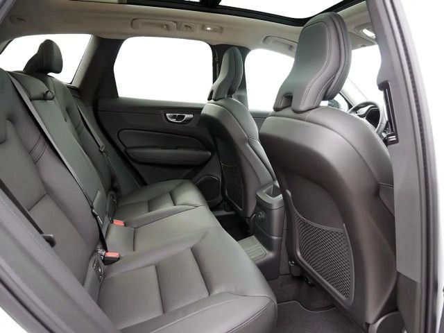 Volvo XC60 AWD Dark Plus Recharge T6