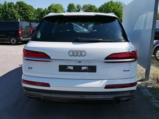 Audi Q7 45 TDI S-Line