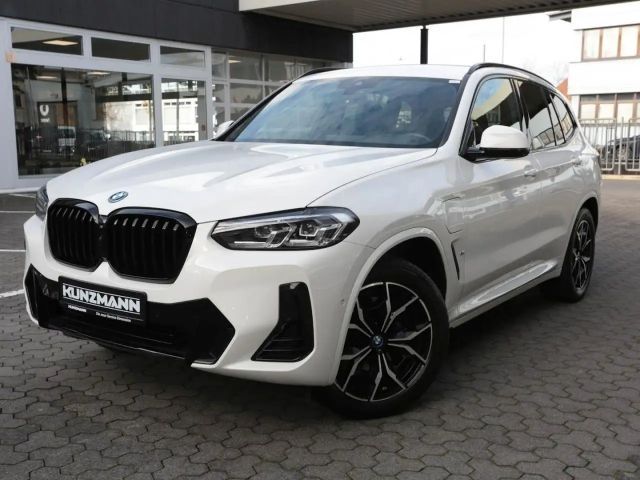 BMW X3 xDrive30e