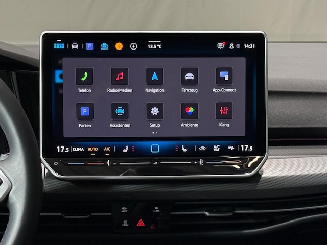 Volkswagen Golf 1.5 eTSI DSG Style