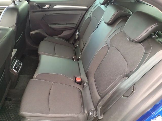 Renault Megane EDC TCe 140 Techno